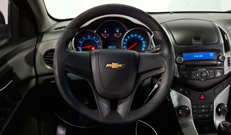 Chevrolet Cruze 1.8 1LS M Sedan 2013