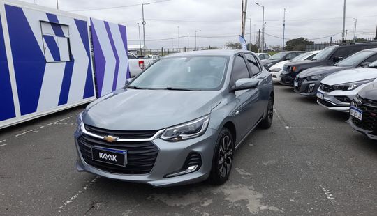 Chevrolet • Onix