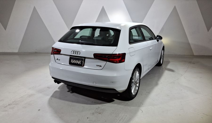 Audi A3 1.4 TFSI AMBIENTE S TRONIC Hatchback 2013