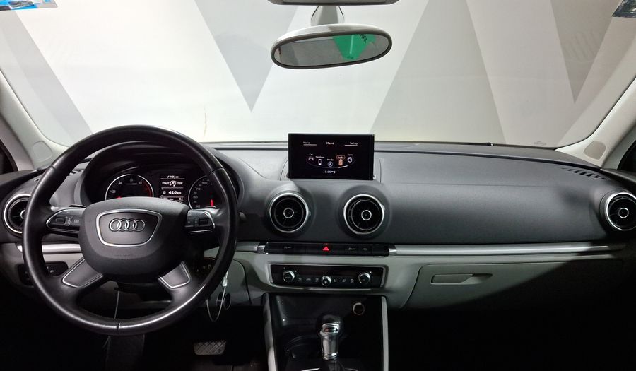 Audi A3 1.4 TFSI AMBIENTE S TRONIC Hatchback 2013