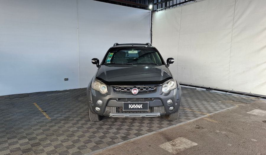 Fiat Strada 1.6 16V ADVENTURE CD Pickup 2013