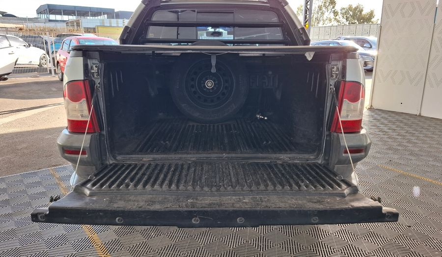 Fiat Strada 1.6 16V ADVENTURE CD Pickup 2013