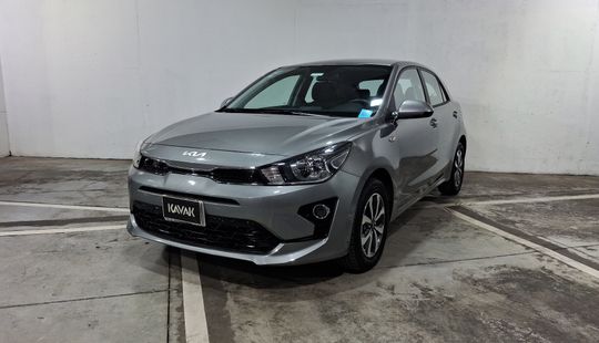 Kia • Rio