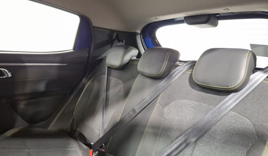 Renault Kwid 1.0 OUTSIDER Hatchback 2024