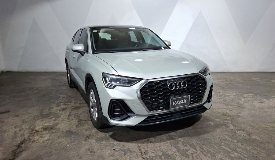 Audi Q3 Sportback 1.4 SB 35 TFSI SELECT DCT Suv 2022