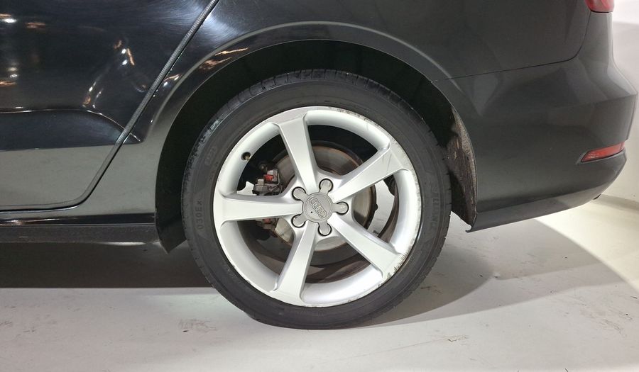 Audi A3 1.4 TFSI AMBIENTE S TRONIC Sedan 2016