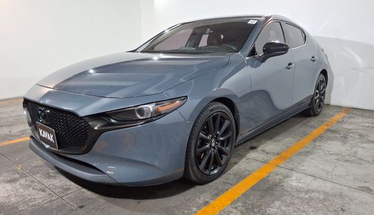 Mazda • Mazda 3