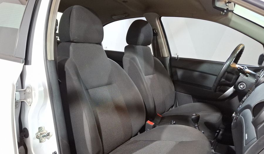 Chevrolet Aveo 1.6 LT F Sedan 2017