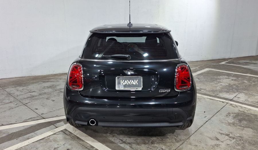 Mini Cooper 1.5 COOPER CLASSIC DCT Hatchback 2024