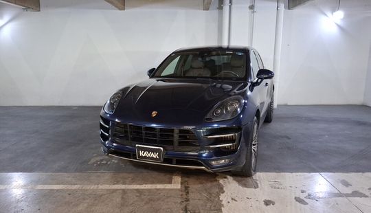 Porsche • Macan