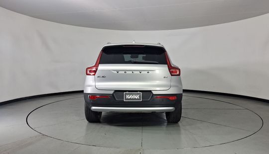 Mercedes Benz • Clase GLA