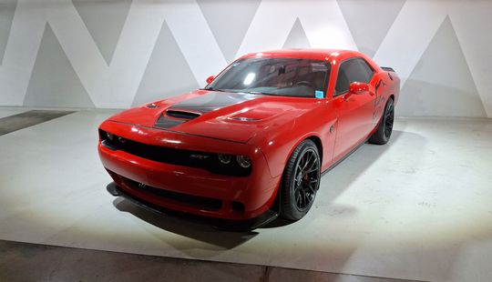 Dodge • Challenger