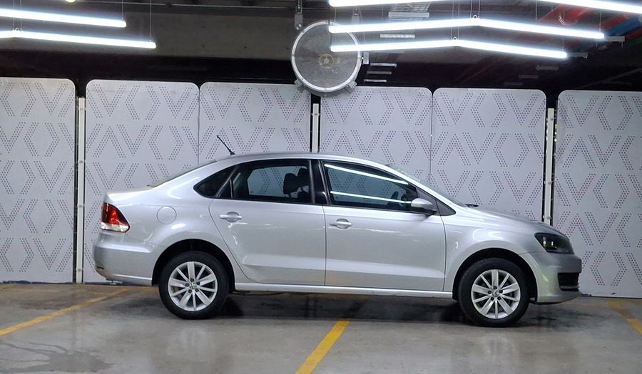 Volkswagen Vento 1.6 COMFORTLINE Sedan 2019