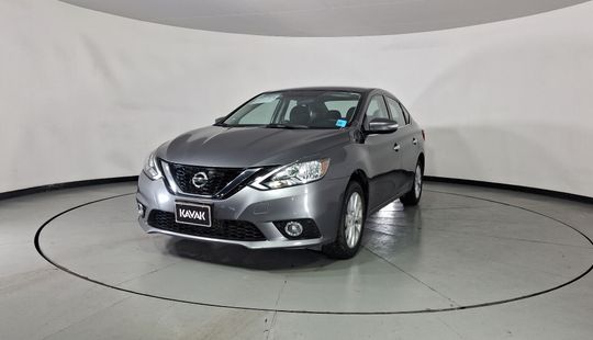 Nissan • Sentra
