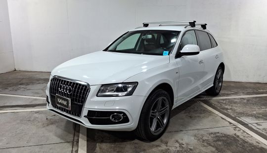 Audi • Q5
