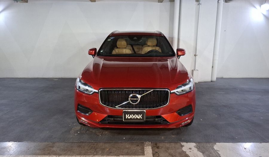 Volvo Xc60 2.0 MOMENTUM T5 AWD AUTO Suv 2018