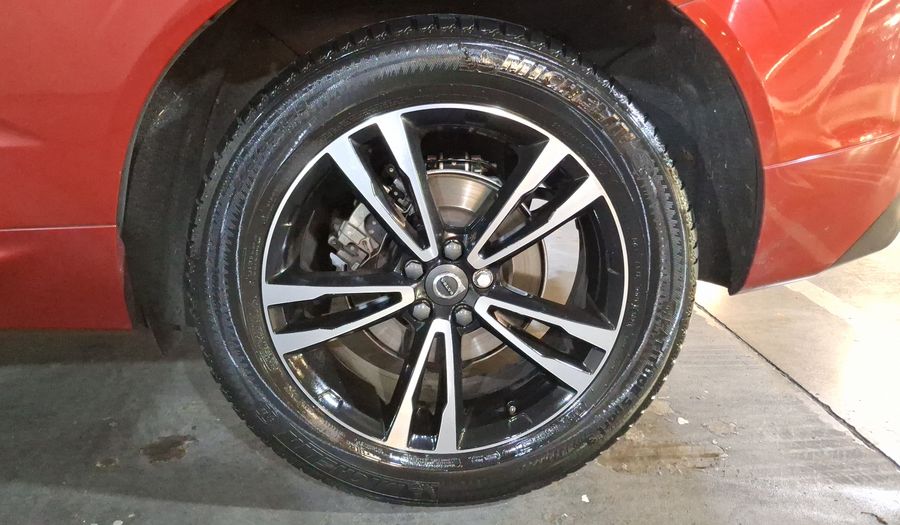 Volvo Xc60 2.0 MOMENTUM T5 AWD AUTO Suv 2018