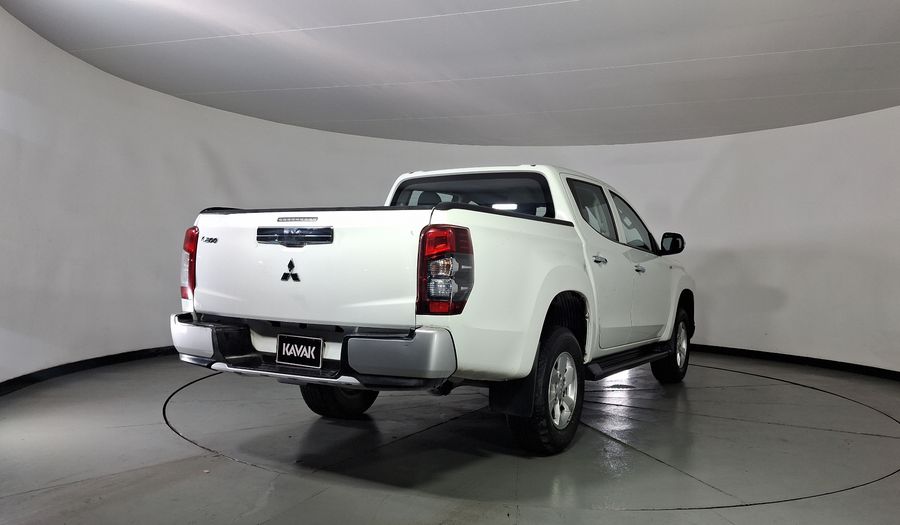 Mitsubishi L200 2.4 GLX GASOLINA Pickup 2023