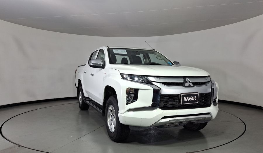 Mitsubishi L200 2.4 GLX GASOLINA Pickup 2023