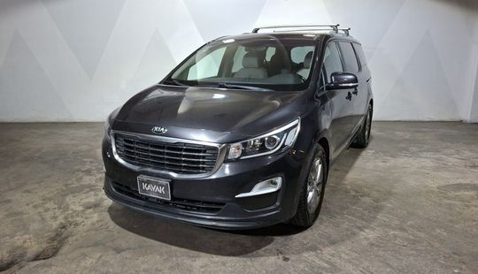 Kia • Sedona