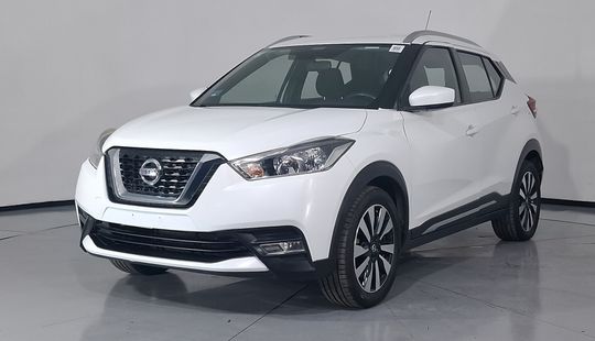 2018 • 107,008 km • Automático