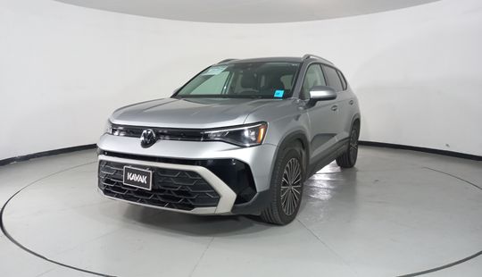 Volkswagen • Taos