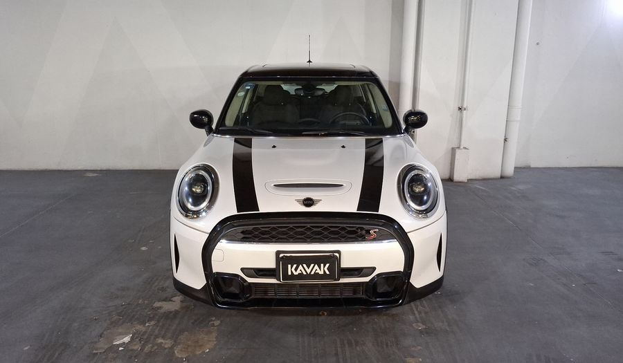Mini Cooper S 2.0 COOPER CLASSIC DCT Hatchback 2024