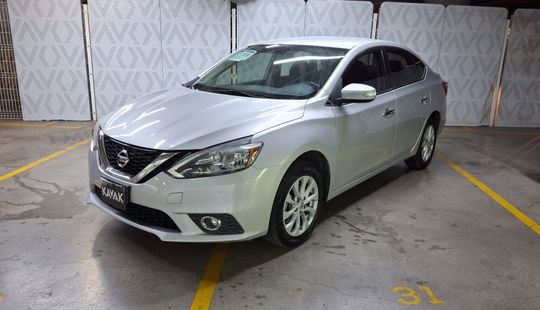 Nissan • Sentra