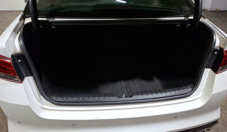 Kia Optima 2.0 TURBO GDI SXL AT Sedan 2016