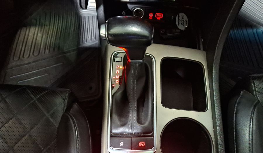 Kia Optima 2.0 TURBO GDI SXL AT Sedan 2016