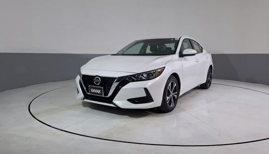 Nissan • Sentra