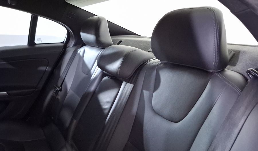 Volvo S60 2.0 ADDITION T4 AUTO Sedan 2018