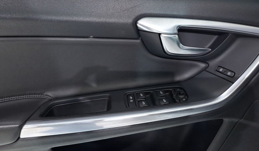 Volvo S60 2.0 ADDITION T4 AUTO Sedan 2018