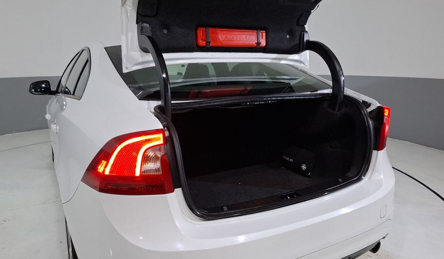 Volvo S60 2.0 ADDITION T4 AUTO Sedan 2018