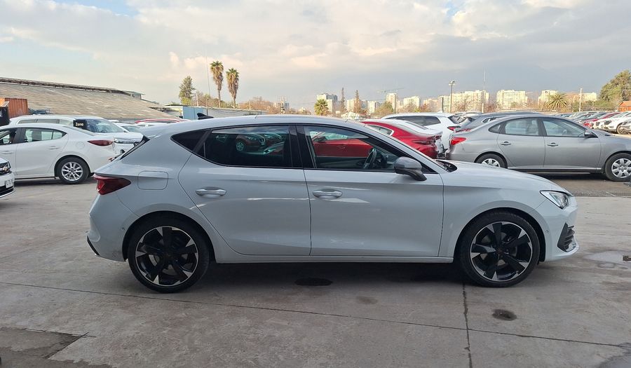 Cupra Leon 1.4T AUTO Hatchback 2024