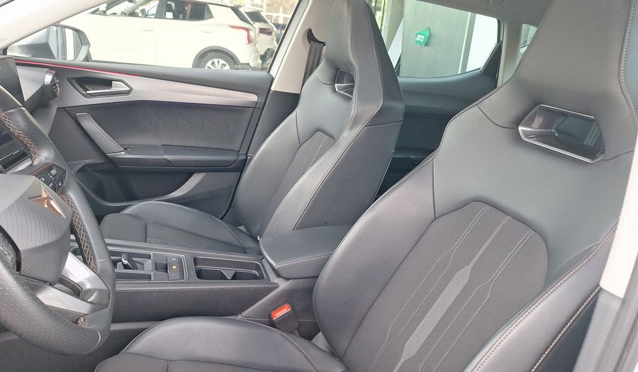 Cupra Leon 1.4T AUTO Hatchback 2024