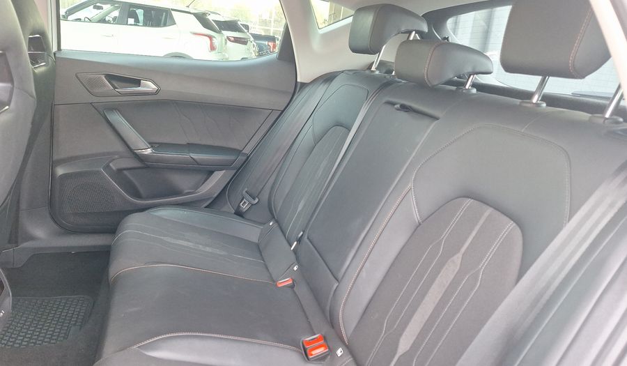 Cupra Leon 1.4T AUTO Hatchback 2024