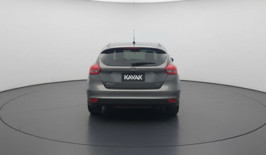 Ford Focus 2.0 TITANIUM AT Hatchback 2016
