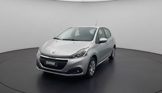 Peugeot • 208