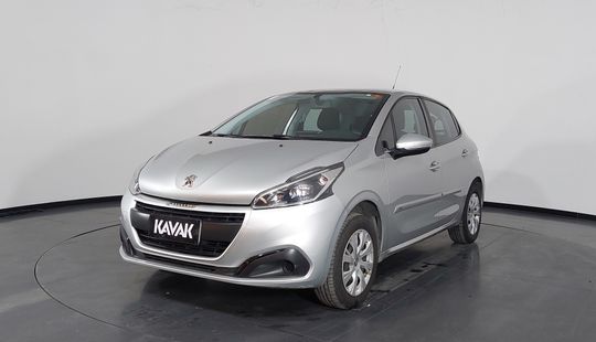 Peugeot • 208