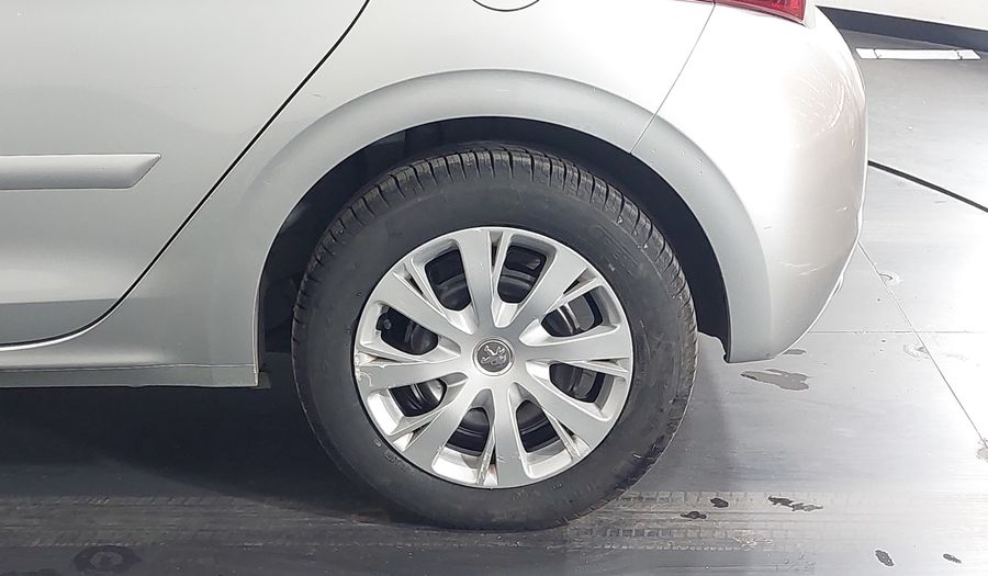 Peugeot 208 1.2 ACTIVE Hatchback 2018