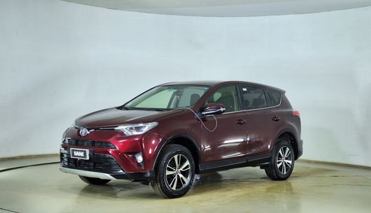 Toyota • RAV4