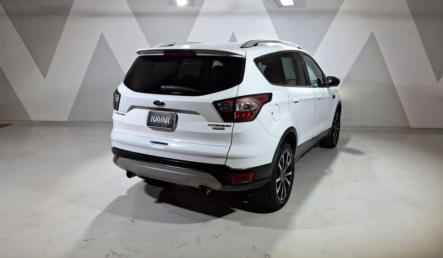 Ford Escape 2.0 TITANIUM ECOBOOST AT Suv 2017