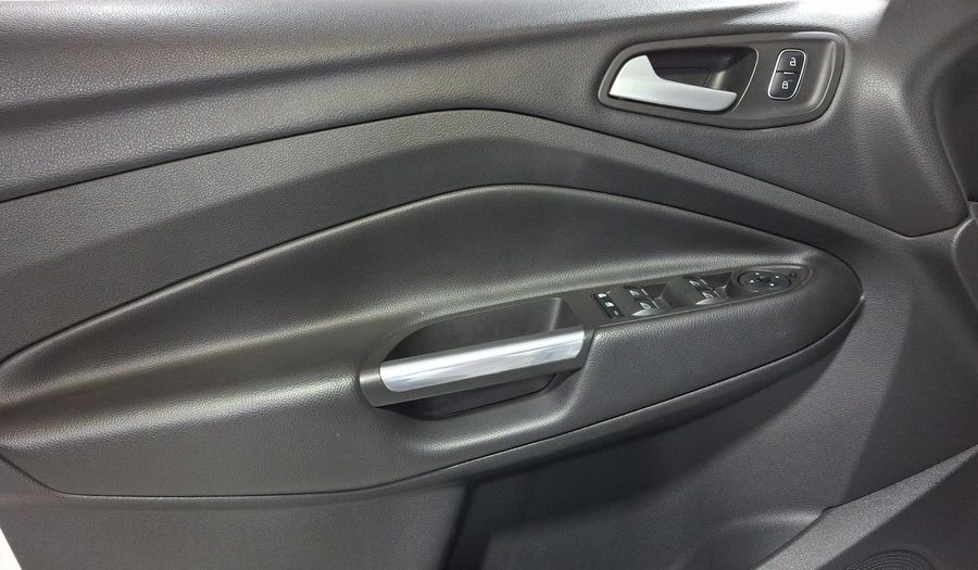 Ford Escape 2.0 TITANIUM ECOBOOST AT Suv 2017