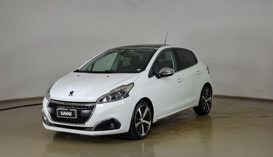 Peugeot • 208