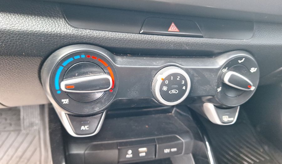 Kia Rio 5 1.4 EX FULL CI 5HB Hatchback 2021