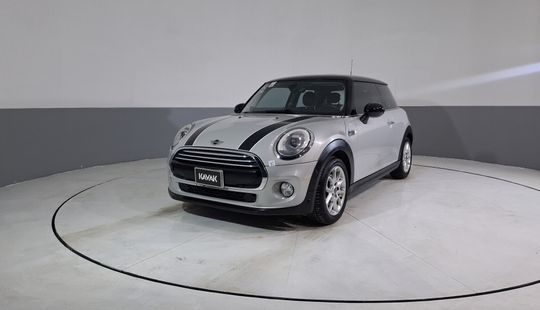 Mini • Cooper