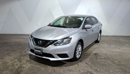 Nissan • Sentra