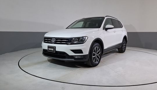 Volkswagen • Tiguan