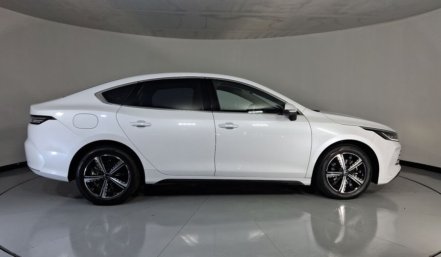 Byd King 1.5 PHEV DM-I 55KM AUTO Sedan 2025